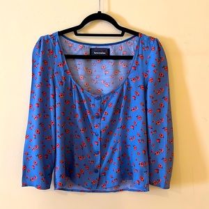Long sleeve floral top